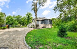 6 KATES TRACT, MOUNT HOLLY, NJ 08060