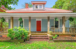 429 N Asheboro Street, Liberty, NC 27298