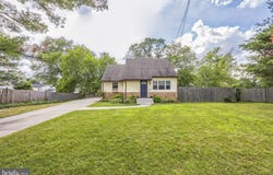 1515 BEVERLY TERRACE, CHERRY HILL, NJ 08003