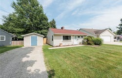 738 Spruce Street, Medina, OH 44256