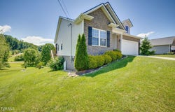 2384 Poplar Ridge Court, Piney Flats, TN 37686