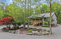 134 Split Rock Road, Newfoundland, PA 18445