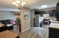 3202 NW 7th Street, Lincoln, NE 68521