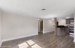 402 N G St, Lenoir City, TN 37771