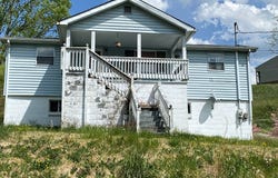 308 Division Street, Tazewell, VA 24651