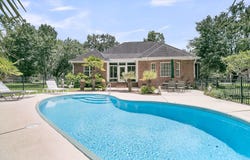 697 Hamlet Circle, Goose Creek, SC 29445