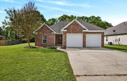 8 Amyden Court, Laurel, MS 39443