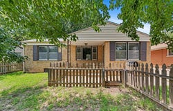 1651 N Ferrell Dr, Wichita, KS 67203-2717