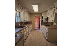 440 Wildwood Lane, Burleson, TX 76028