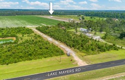 4043 Lake Mayers, Baxley, GA 31513