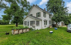 209 Pacific Avenue, Randall, MN 56475