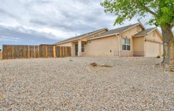 4 AVENIDA SERENO Place, Los Lunas, NM 87031