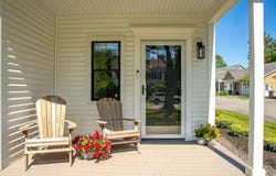 8 Fae Lane, Gorham, ME 04038