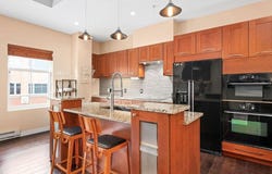 26 E Superior St, Duluth, MN 55802