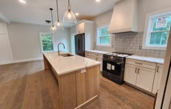 81 Willard Rd, Ashburnham, MA 01430