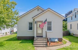524 N 18th, Escanaba, MI 49829