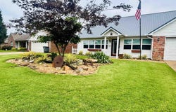 2409 Normandy Lane, Searcy, AR 72143