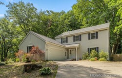 7224 Willobee Street, Coloma, MI 49038