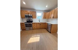 2374 Lee Avenue, Shelby Twp, MI 48317