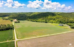 00000 Moore's Lane, Manhattan, KS 66502