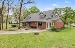 3245 Hartlee Field Road, Denton, TX 76208