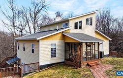 62 SUMMIT CT, ROSELAND, VA 22967