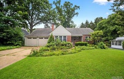 760 Chelsea Avenue, Glendale, MO 63122