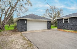 1034 S RIDGE Lane, APPLETON, WI 54914