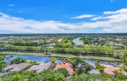 3739 Oak Ridge Cir, Weston, FL 33331