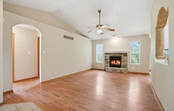5 Browning Lane, Valparaiso, IN 46383