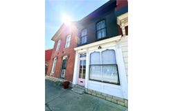 605 Putnam Avenue, Zanesville, OH 43701