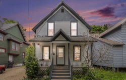 1018 Oak Street, Kalamazoo, MI 49008