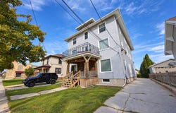 1115 S 15TH Street, MANITOWOC, WI 54220-5058