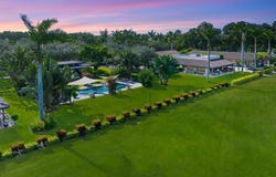 5420 Las Palmas Avenue (Stalls), Wellington, FL 33449