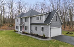 7 Ridge Valley Road, Newtown, CT 06482