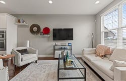 2582 Helmsdale Circle, Rochester, MI 48307