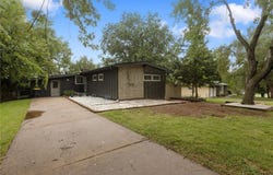 6100 E 97th Street, Kansas City, MO 64134