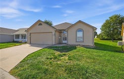 502 S Saturn Drive, Raymore, MO 64083