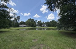 135 Willow Oaks Drive, Wallace, NC 28466
