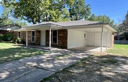 203 E Crystal Avenue, Wynne, AR 72396