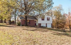 8 Mockingbird Ln, Clarksville, AR 72830