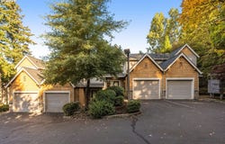 12886 BOONES FERRY Rd, LakeOswego, OR 97035