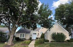 11221 Granada Lane, Leawood, KS 66211