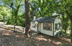 4 Roseway Circle NE, Rome, GA 30161
