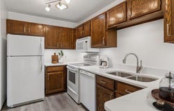11124 Xavier Court, Bloomington, MN 55437