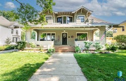 416 E 2nd St, Canton, SD 57013