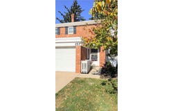157 Drury Lane, Mayfield Heights, OH 44124