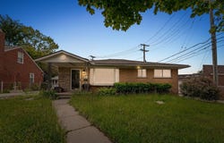 1544 Sheffield Road, Birmingham, MI 48009