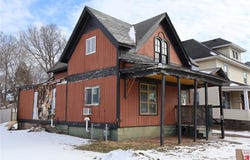 713 5th Avenue, Eau Claire, WI 54703