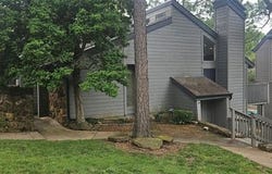 7502 S Winston Place, Tulsa, OK 74136